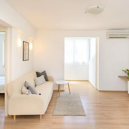 Πανσιόν Solar Istra 3*